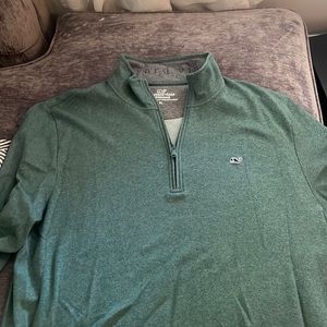 Vineyard vines pullover